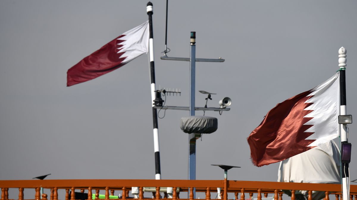 Na velvyslanectví Kataru v Paříži zavraždili člena ochranky. Útočník ho ubil